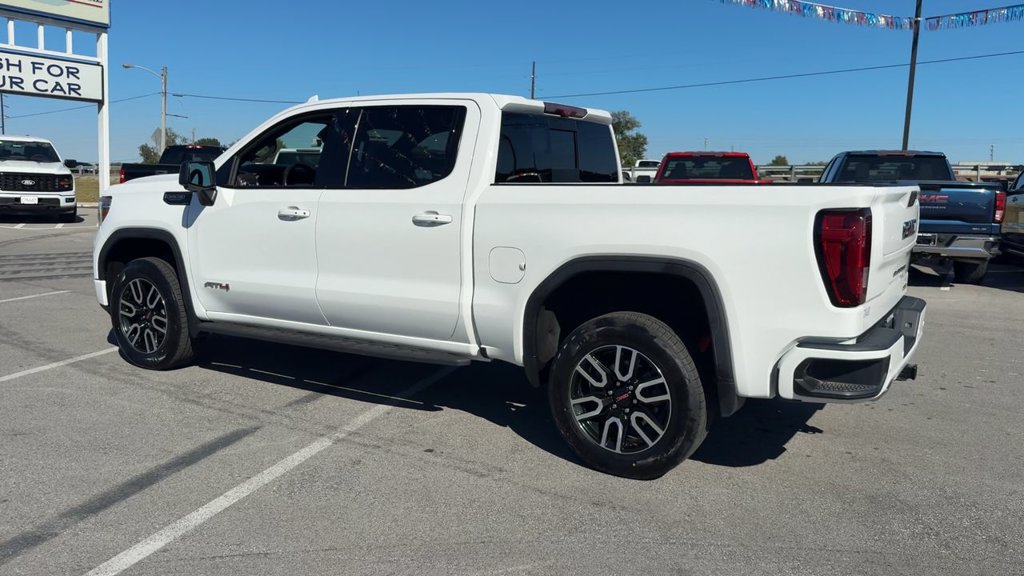Used 2021 GMC Sierra 1500 AT4 w/ AT4 Premium Package AWD/4WD image 4