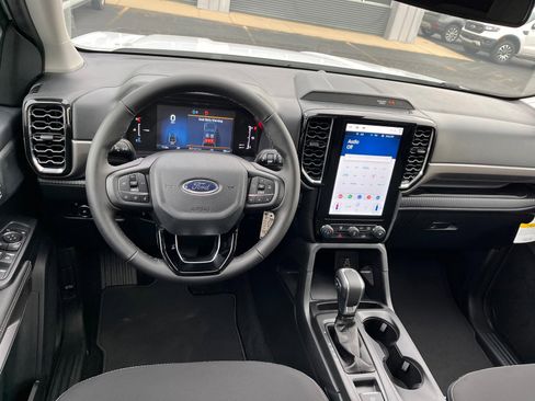 New 2025 Ford Ranger XLT image 17