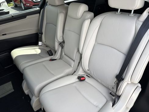 Used 2026 Honda Odyssey EX-L image 18