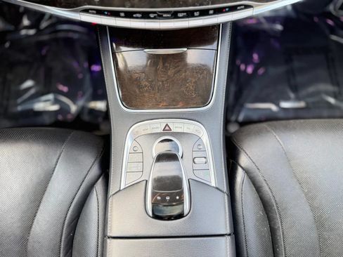Used 2015 Mercedes-Benz S 550 4MATIC Sedan image 20