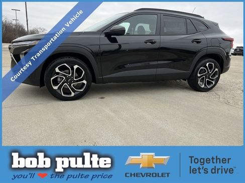 New 2026 Chevrolet Trax RS w/ Sunroof Package image 1