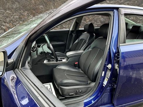 Used 2019 Kia Optima S image 21