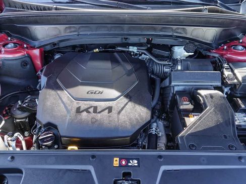 Used 2023 Kia Telluride EX w/ EX Captain's Chair Package image 26