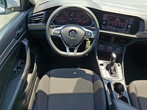 Used 2019 Volkswagen Jetta S FWD image 11