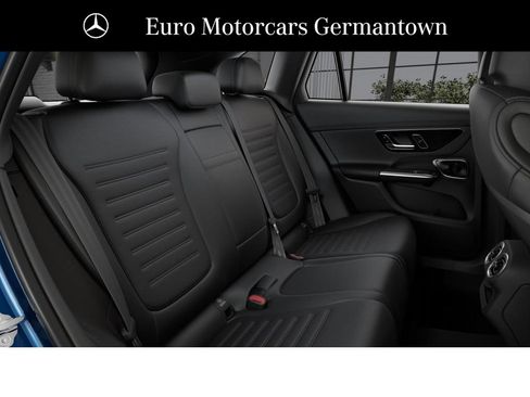 New 2027 Mercedes-Benz GLC 300 4MATIC image 5