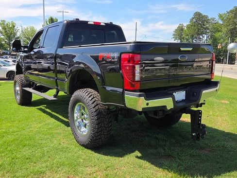 Used 2021 Ford F250 XLT w/ XLT Premium Package AWD/4WD image 11
