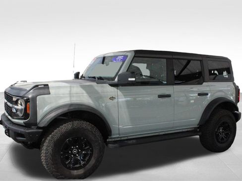 Used 2024 Ford Bronco Wildtrak AWD/4WD image 12
