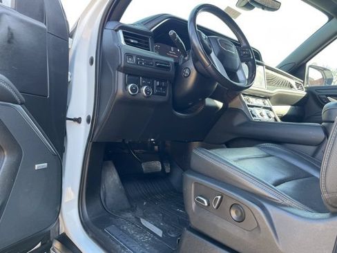 Used 2022 GMC Yukon Denali w/ Denali Premium Package RWD image 23