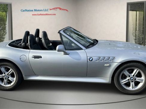 Used 2000 BMW Z3 2.5i image 4