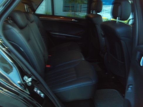 Used 2008 Mercedes-Benz ML 350 4MATIC image 15