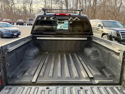 Used 2017 Nissan Frontier PRO-4X w/ Pro-4x Luxury Package image 39