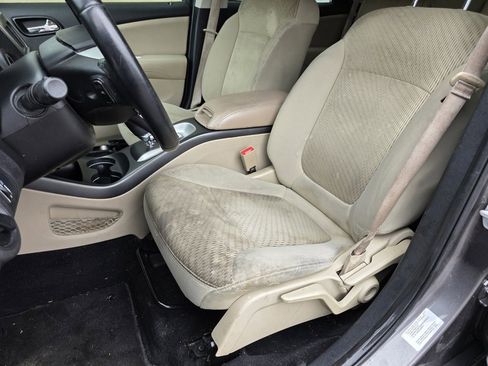 Used 2015 Dodge Journey American Value Package w/ Flexible Seating Group image 49