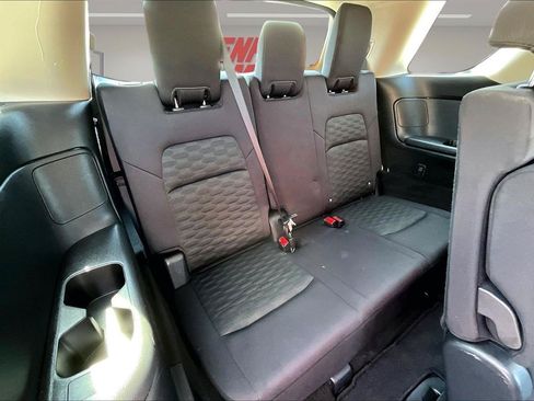 Used 2024 Nissan Pathfinder SV AWD/4WD image 27