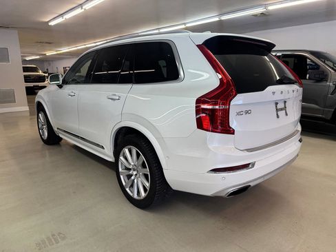 Used 2016 Volvo XC90 T8 Inscription w/ Vision Package image 4