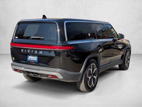 Used 2023 Rivian R1S Adventure image 5