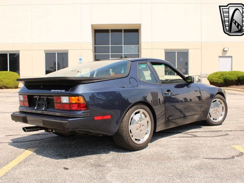 Used 1987 Porsche 944 S image 7