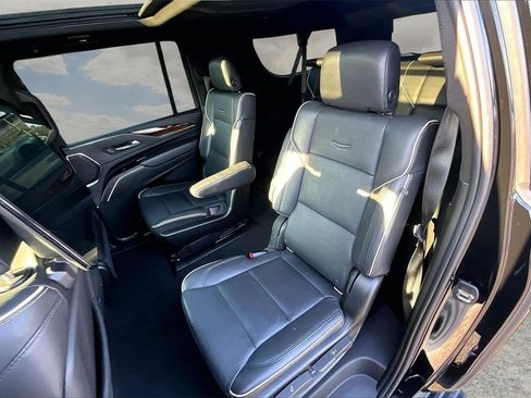 Used 2021 Cadillac Escalade ESV Premium Luxury w/ Driver Assist Tech Package image 22