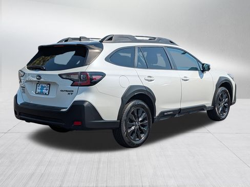 Used 2023 Subaru Outback Onyx Edition XT AWD/4WD image 7