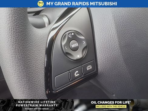 New 2025 Mitsubishi Eclipse Cross ES image 8