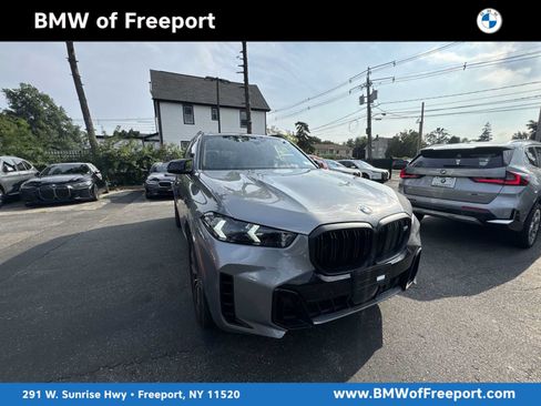 Used 2026 BMW X5 M60i AWD/4WD image 1