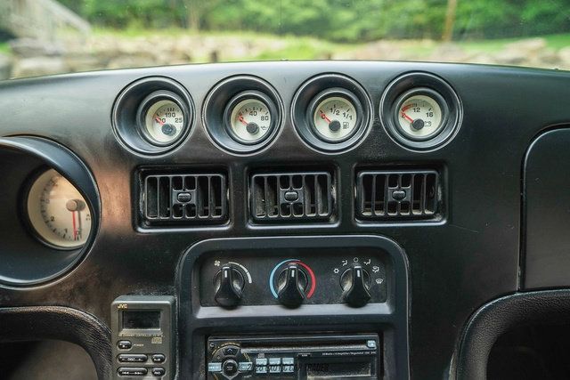 Used 1996 Dodge Viper RT/10 RWD image 25