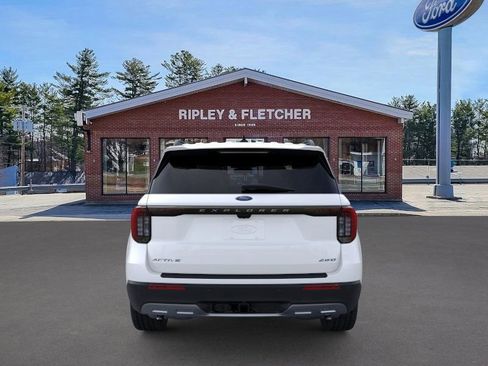 New 2025 Ford Explorer Active w/ Active Comfort Package image 5