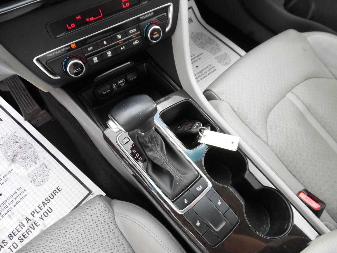 Used 2016 Kia Optima EX FWD image 16
