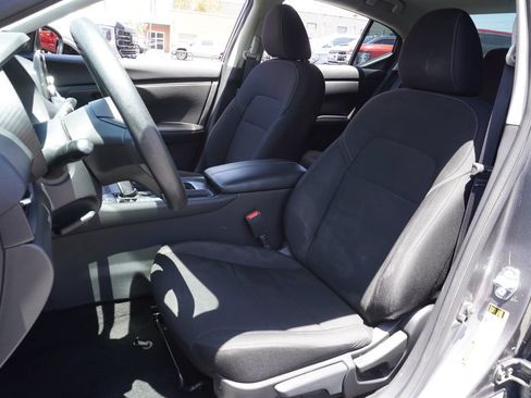 Used 2024 Nissan Sentra S FWD image 13