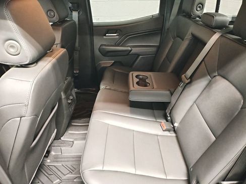 New 2026 GMC Canyon Elevation w/ Convenience Package image 25