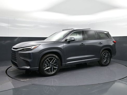 New 2026 Lexus TX 350 AWD image 3