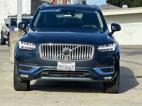 Certified 2024 Volvo XC90 B6 Ultimate w/ Protection Package Premier image 8