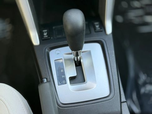 Used 2015 Subaru Forester 2.5i Premium w/ Popular Package #2 image 26