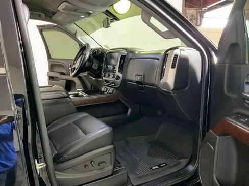 Used 2019 GMC Sierra 2500 SLT AWD/4WD image 30