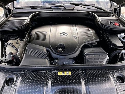 Used 2021 Mercedes-Benz GLS 450 4MATIC image 31