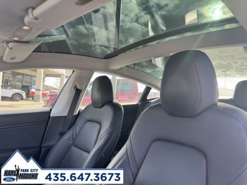 Used 2019 Tesla Model 3 Long Range image 13