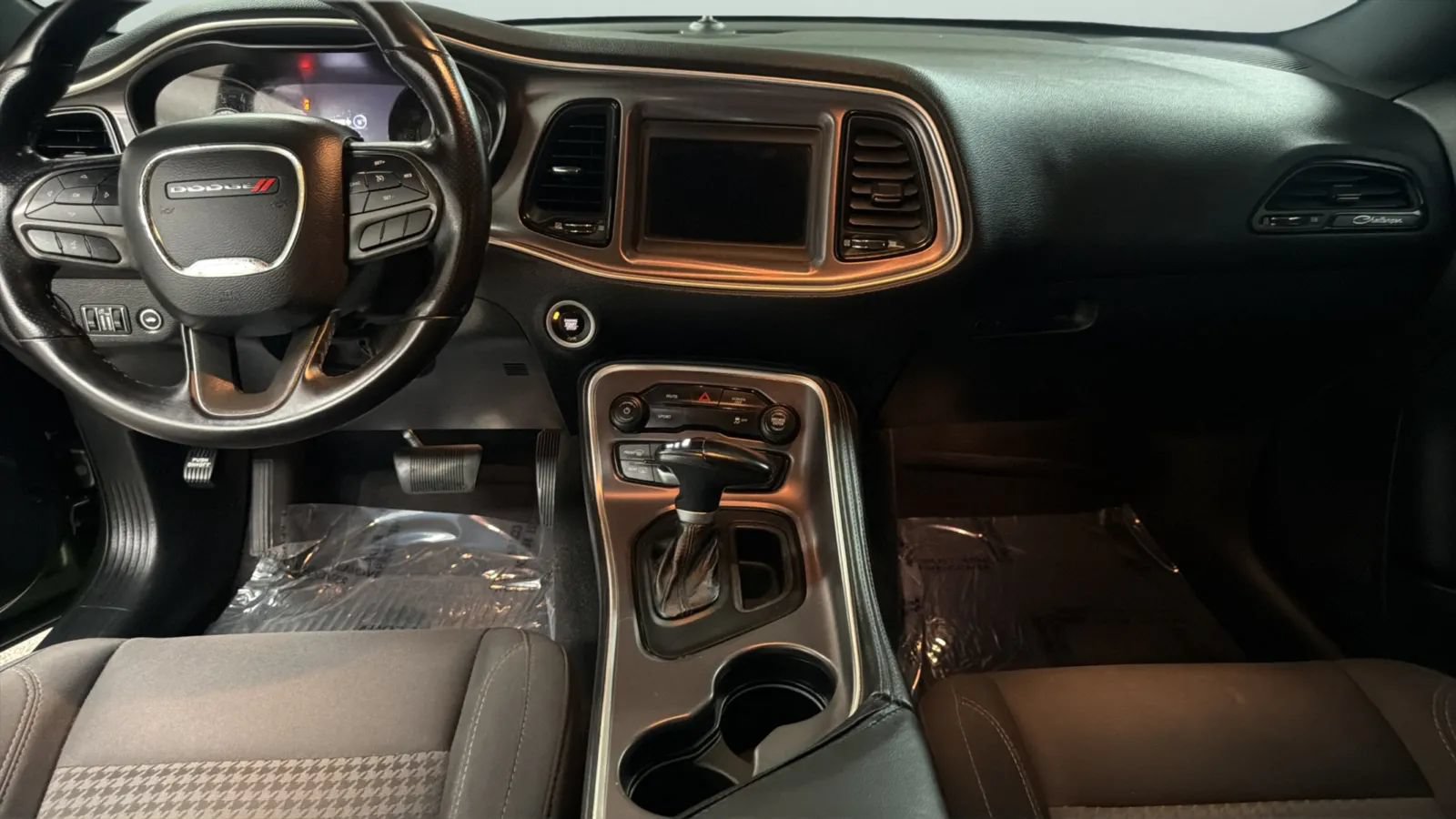 Used 2020 Dodge Challenger SXT w/ Blacktop Package RWD image 16