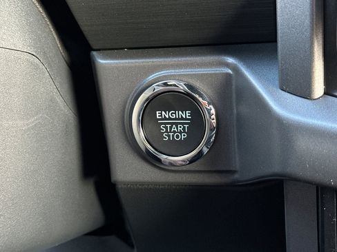 New 2026 Ford F150 XLT w/ Equipment Group 302A MID AWD/4WD image 21