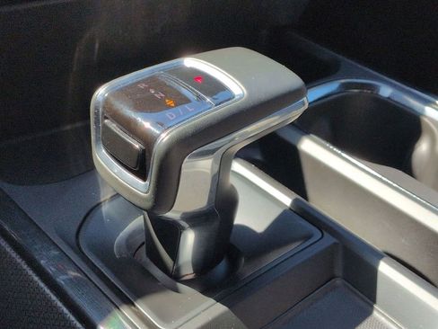 Used 2023 Chevrolet Silverado 1500 ZR2 image 25