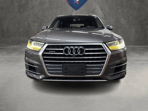 Used 2018 Audi Q7 3.0T Prestige w/ Prestige Package image 13