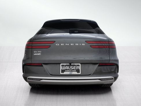 Used 2025 Genesis Electrified GV70 w/ Prestige Package AWD/4WD image 4