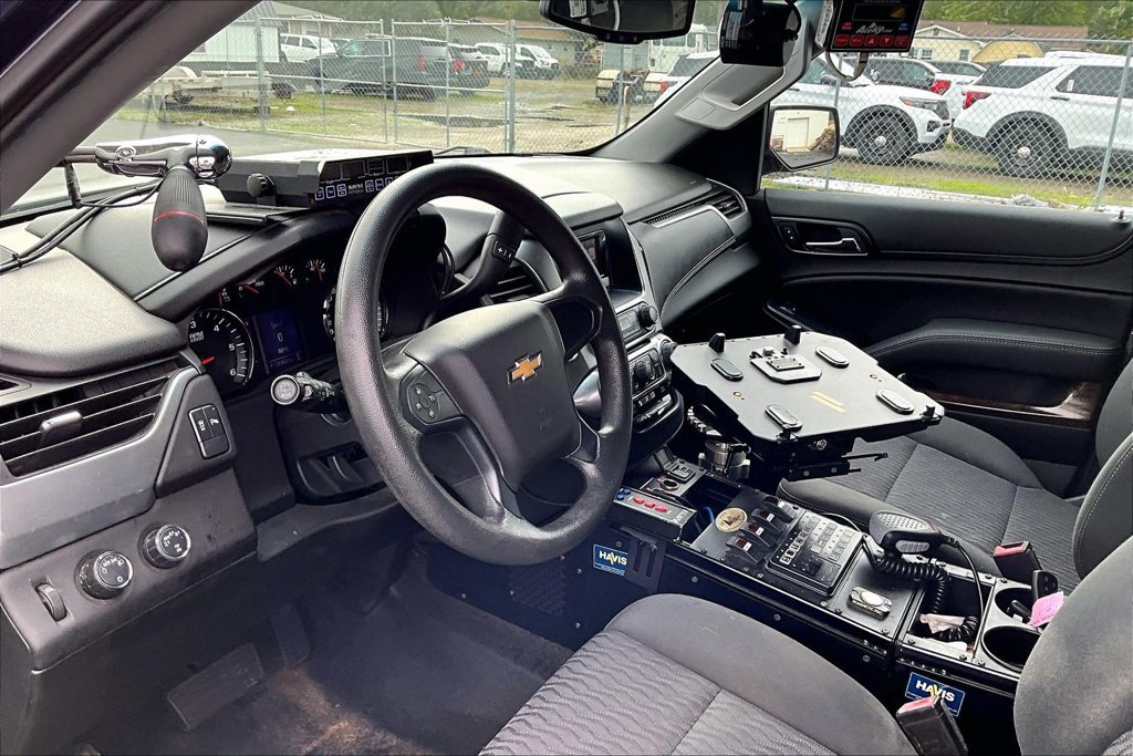 Used 2017 Chevrolet Tahoe 4WD w/ Remote Keyless Entry Package image 10