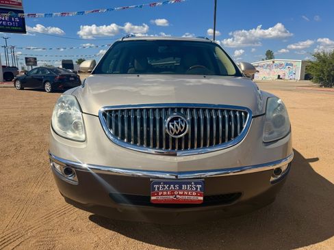 Used 2011 Buick Enclave CXL FWD image 2