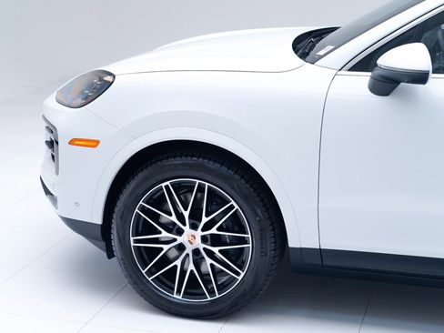 New 2026 Porsche Cayenne Coupe image 11