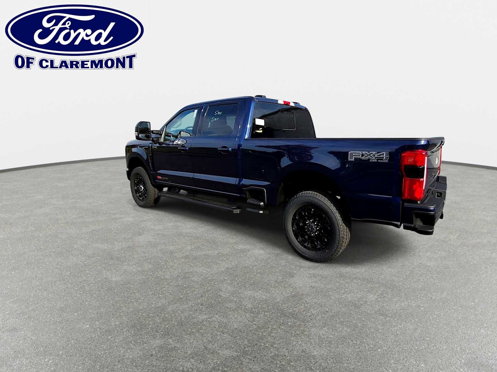 New 2027 Ford F350 Lariat w/ Black Appearance Package AWD/4WD image 6