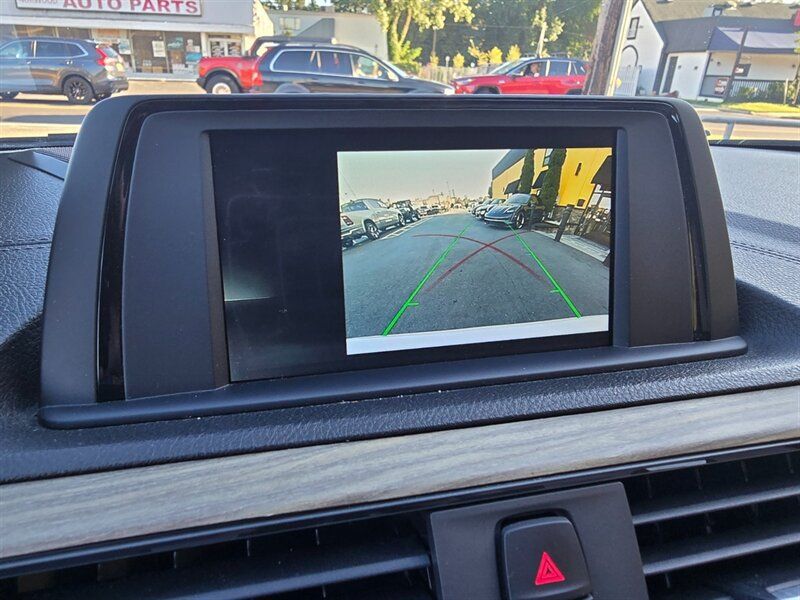 Used 2018 BMW 230i Convertible RWD image 9
