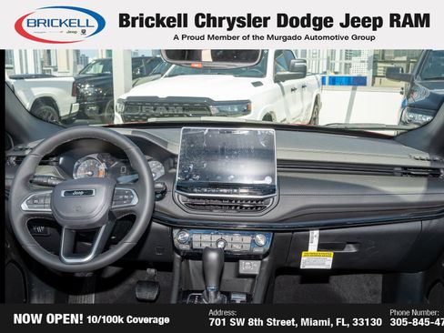 Used 2026 Jeep Compass Latitude AWD/4WD image 19