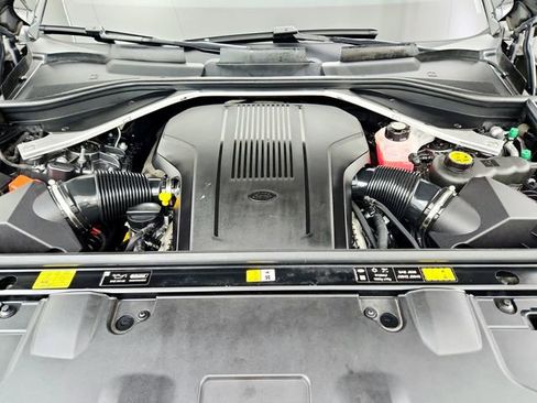 Certified 2024 Land Rover Range Rover Autobiography image 57