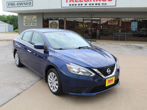 Used 2017 Nissan Sentra S FWD image 36