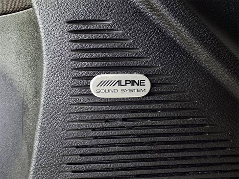 Used 2022 Dodge Challenger GT image 24