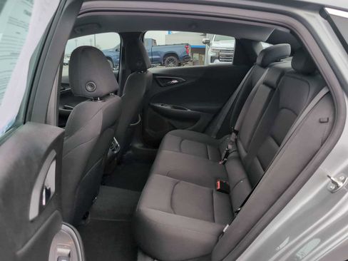 Used 2025 Chevrolet Malibu LT image 23